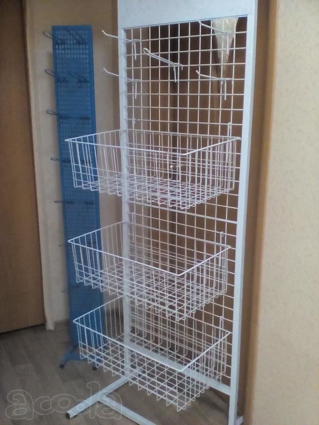 Торговое оборудование -торсы, полуторсы, плечики, вешалки для нижнего белья и др.